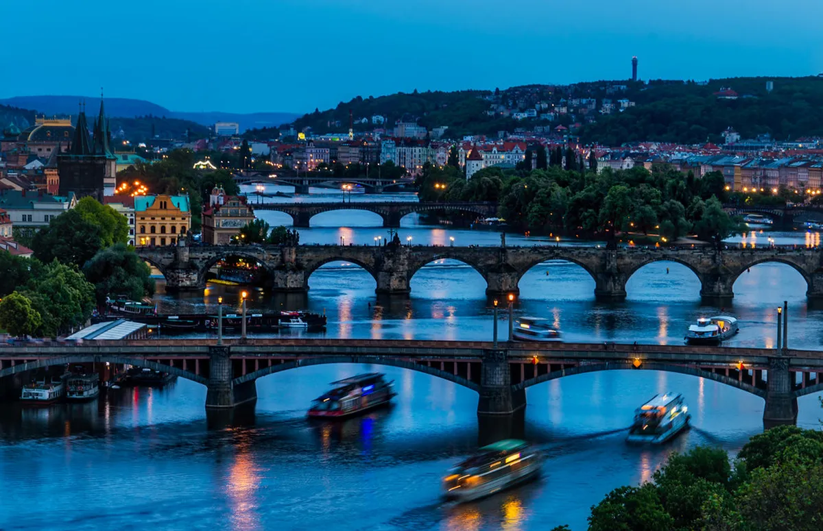 Best Night Photography Spots Prague: 2026 Guide